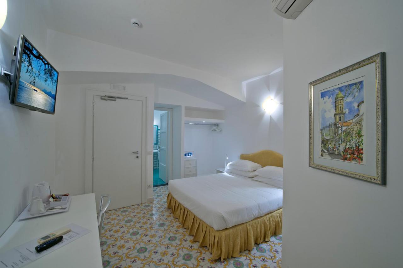 Casa Stella Marina Hotel Praiano Exterior photo
